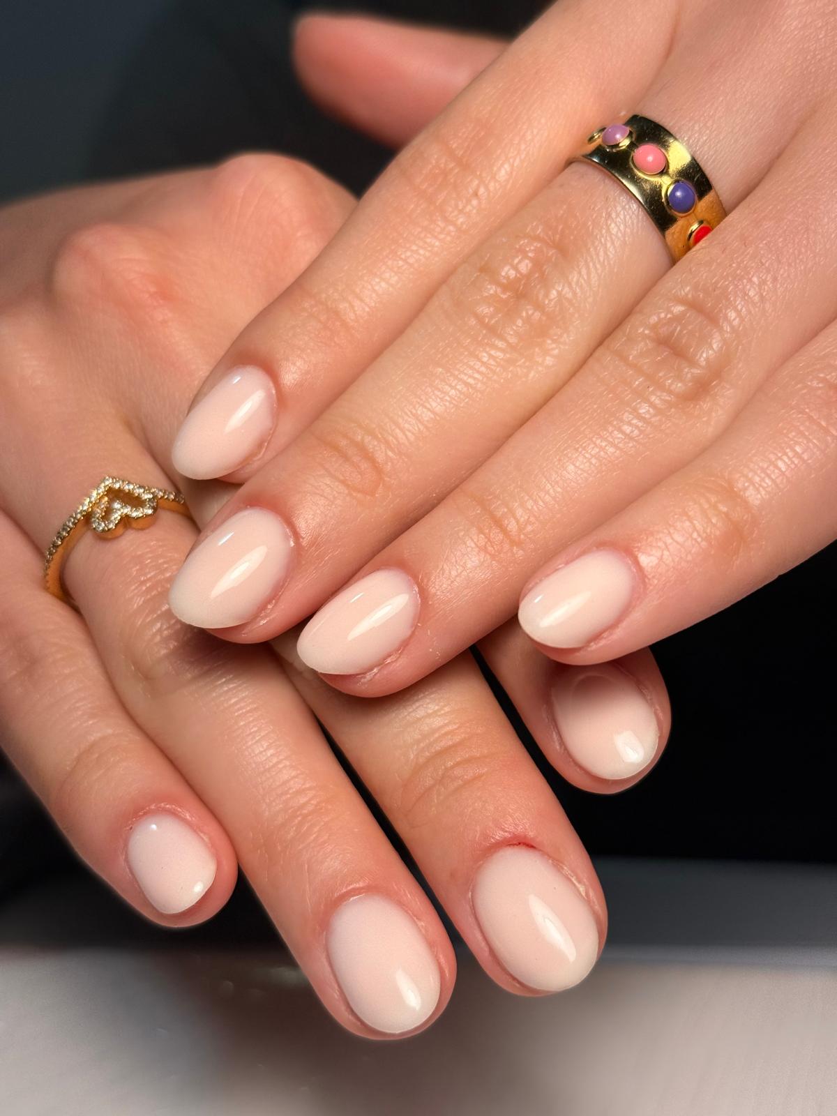 Trabajo de uñas 5